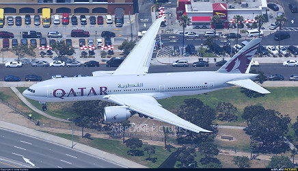 A7-BBG - Qatar Airways Boeing 777-200LR at Los Angeles Intl | Photo ID  985791 | Airplane-Pictures.net